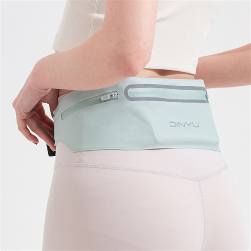 Sports Waist Pack Fanny Pack W - Running Gear To Hold Phone recensione e prezzo