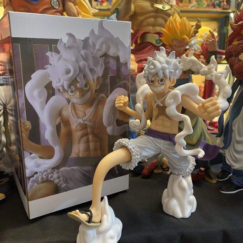 Bandai One Piece Running Nika  - Running Gear In Japan recensione e prezzo